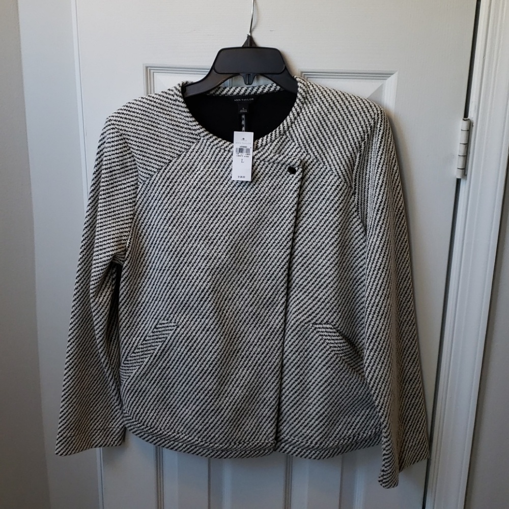 Black and white blazer/jacket